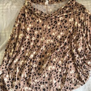 Leopard Cape  OS